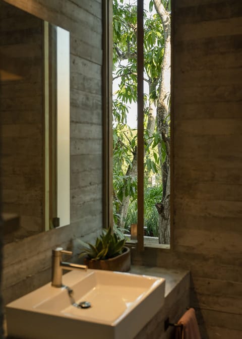 Nami Master Bedroom Bathroom