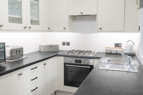 Firgarth Lodge - Kitchen / Diner