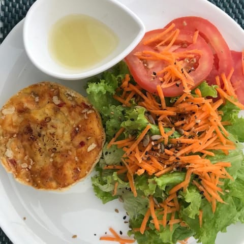 Breakfast, lunch and dinner served