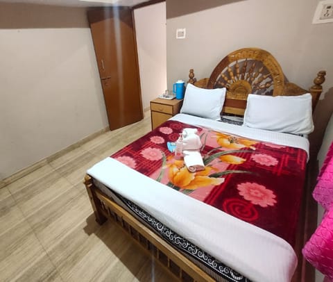 Deluxe Room | Egyptian cotton sheets, premium bedding, free WiFi