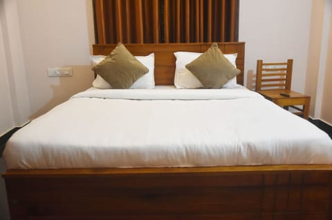 Standard Double Room | Free WiFi