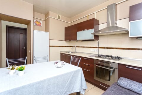 Apartment | Private kitchen | Fridge, electric kettle, freezer, paper towels
