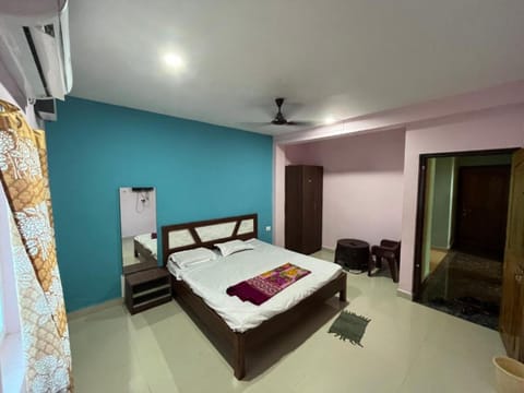 Standard Double Room, City View | Free WiFi, bed sheets