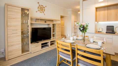 Apartment (1 B) | Living area | Flat-screen TV