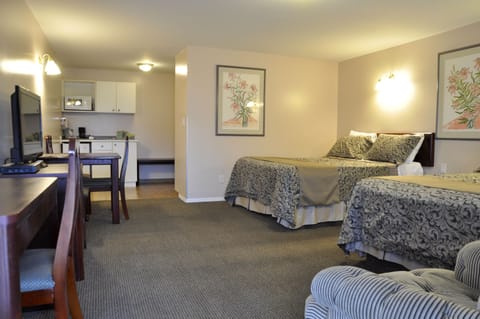 Deluxe Room, 2 Queen Beds | Desk, blackout drapes, free WiFi, bed sheets