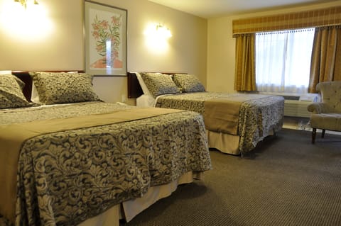 Deluxe Room, 2 Queen Beds | Desk, blackout drapes, free WiFi, bed sheets