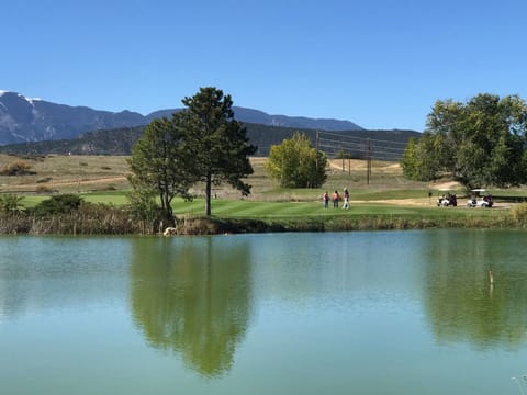 Hollydot Golf Course