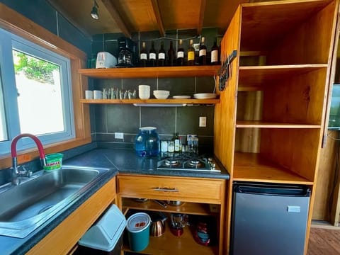 Comfort Tree House | Private kitchen | Mini-fridge, stovetop, coffee/tea maker, toaster