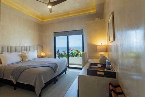 Magnificent View - Deluxe Ocean View | Egyptian cotton sheets, premium bedding, pillowtop beds, in-room safe