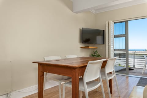 Apartment | In-room dining
