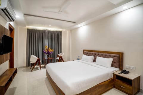 Deluxe Room | 1 bedroom, free WiFi