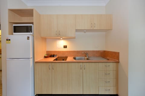 Apartment, 2 Bedrooms, Resort View | Private kitchenette | Fridge, microwave, stovetop, electric kettle