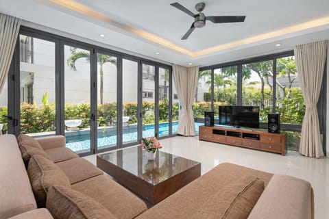 Deluxe Villa, 4 Bedrooms, Private Pool | Living area | Flat-screen TV, toys