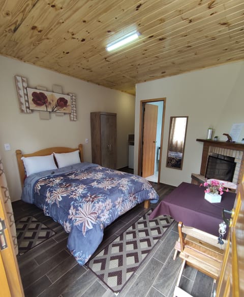 Exclusive Chalet, 1 Bedroom, Fireplace, Garden View | Iron/ironing board, free WiFi