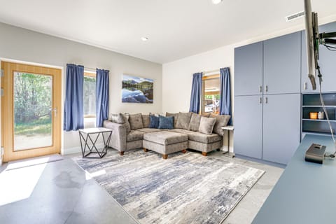 House (1 Bedroom) | Interior