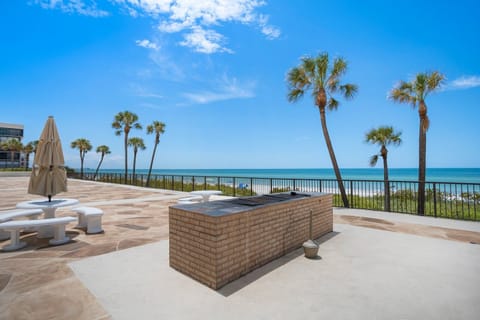 Condo, Pool Access, Ocean View | Property grounds