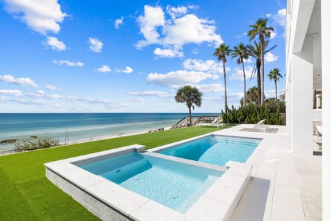 House, Multiple Bedrooms | Pool