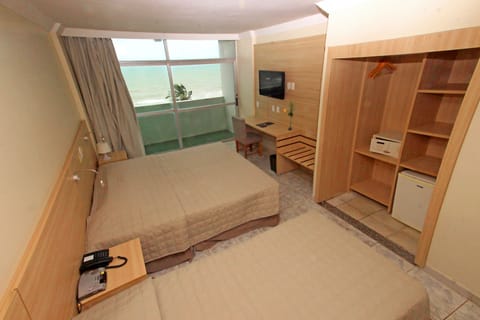 Luxury Room, Sea Facing | Minibar, in-room safe, desk, free cribs/infant beds