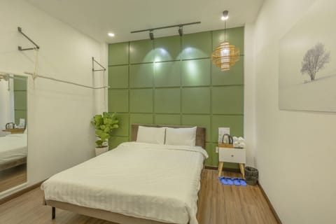 Standard Single Room | Free WiFi, bed sheets