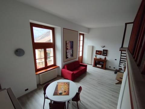 Apartment | Living area