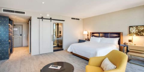 Exclusive Single Room | Premium bedding, minibar, in-room safe, individually decorated