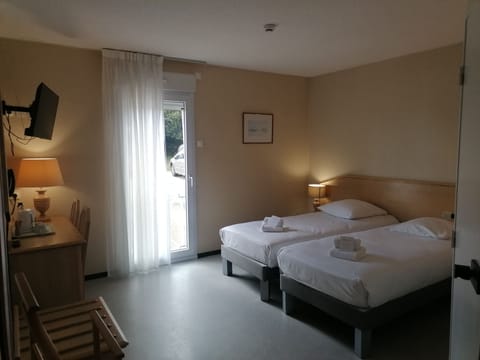 Comfort Room | In-room safe, desk, laptop workspace, iron/ironing board