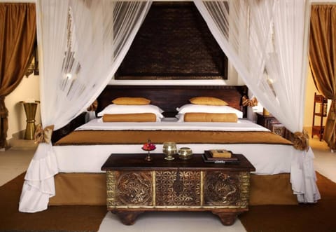 One Bedroom Villa | Premium bedding, minibar, in-room safe, individually decorated