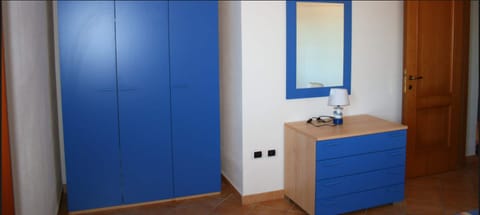 Apartment, 1 Bedroom | Room amenity