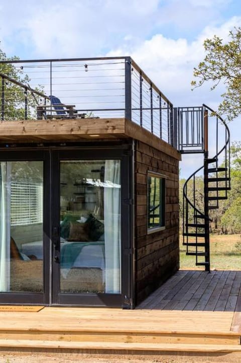 House | 1 bedroom, iron/ironing board, Internet