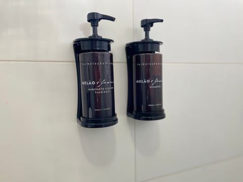 Apartment | Bathroom amenities | Free toiletries