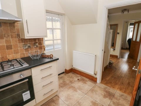 Fridge, electric kettle, toaster, cookware/dishes/utensils