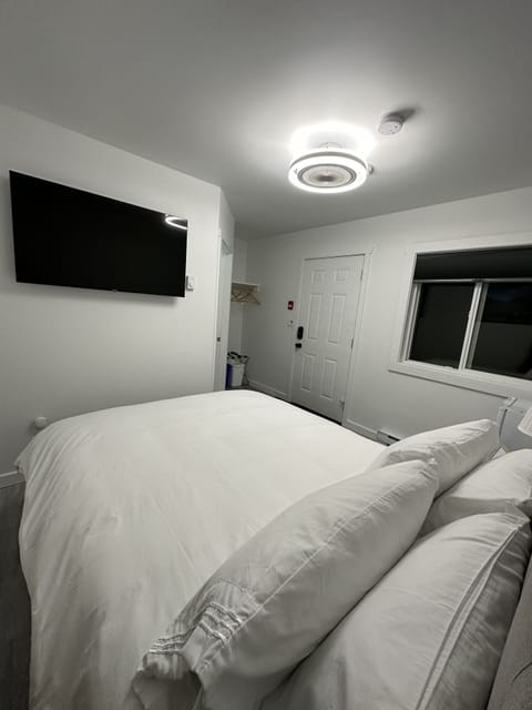 Deluxe Room | Premium bedding, free WiFi, bed sheets, wheelchair access