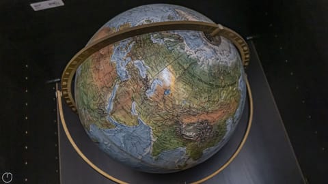 Apartment (2 Bedrooms) | Living area | Flat-screen TV