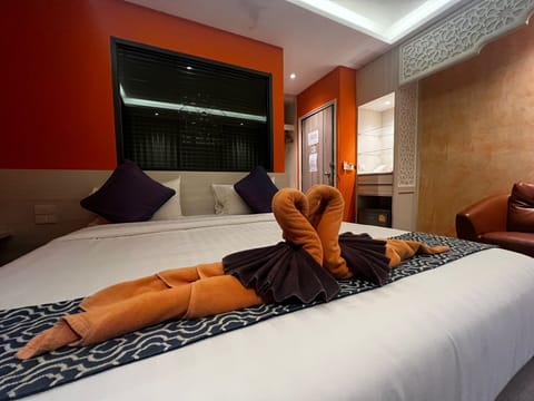 Deluxe Double Room | Premium bedding, individually decorated, individually furnished, desk