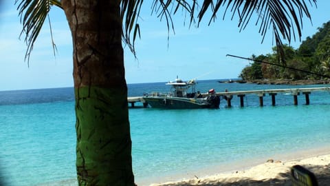 Beach nearby, beach towels, beach massages, 5 beach bars