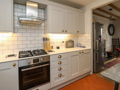 Fridge, dishwasher, electric kettle, toaster