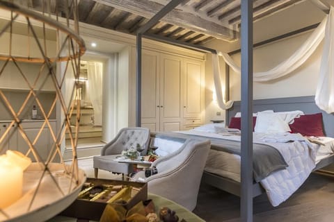 Junior Suite, Patio | In-room safe, blackout drapes, iron/ironing board, free WiFi