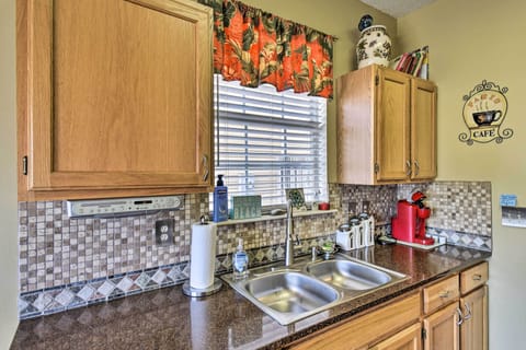 House (3 Bedrooms) | Private kitchen | Microwave, oven, stovetop, dishwasher