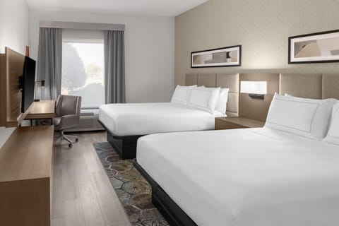 In-room safe, desk, free cribs/infant beds, free WiFi