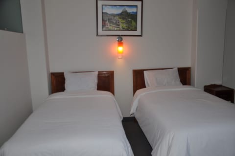 Comfort Twin Room | Desk, free WiFi, bed sheets