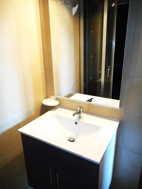 Studio, Terrace, Garden View, for 2 people | Bathroom | Shower, hair dryer