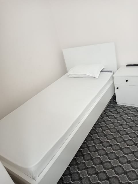 Comfort Room | Premium bedding, pillowtop beds, desk, soundproofing