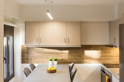 Comfort Apartment | Private kitchen | Full-size fridge, microwave, oven, dishwasher