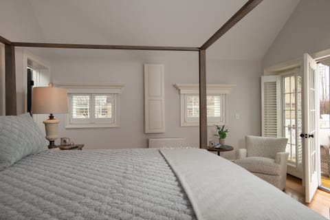 Room #1 | Frette Italian sheets, premium bedding, Tempur-Pedic beds