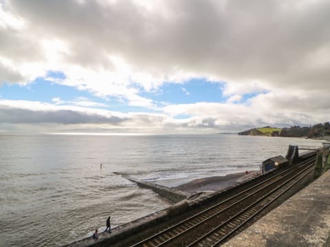 Cottage | 2 bedrooms, individually decorated, individually furnished, free WiFi