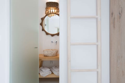 Panoramic Villa | Bathroom | Shower, hair dryer, slippers, towels