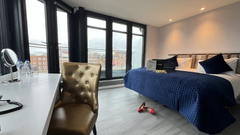 Deluxe Double room with Balcony | Desk, free WiFi, bed sheets