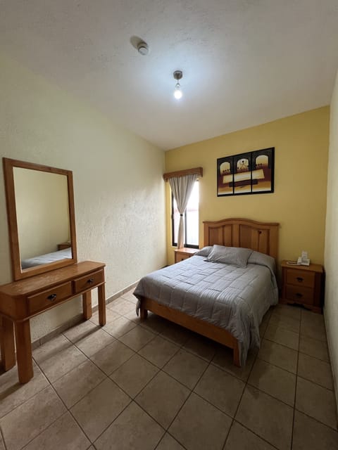 Basic Room | Free WiFi, bed sheets