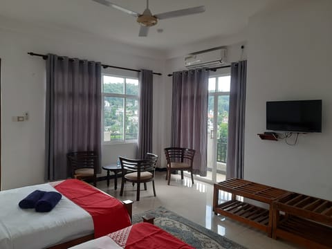 Deluxe Double Room | Free WiFi