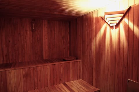 Sauna, steam room, hot stone massages, deep-tissue massages